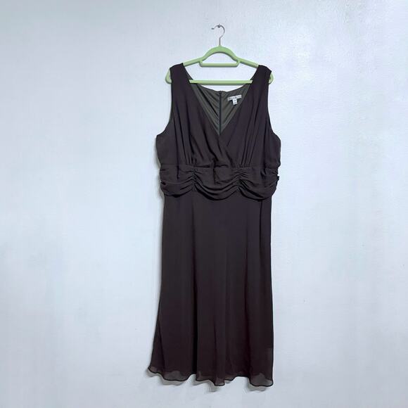 Los Angeles Woman Brown Vintage Maxi Dress Sz 22W - Picture 8 of 10